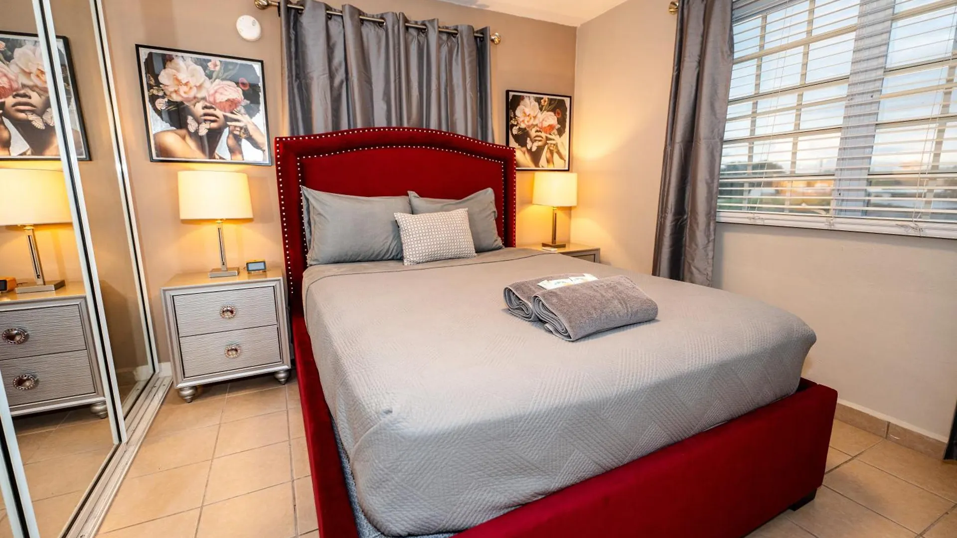 Appartamento Luxury Retreat With Private Jacuzzi And Mountain Views Free Parking Ponce